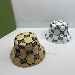 Cappelli a secchi da uomo Womens Wide Brim Hats Designer Caps New Hat's Hat Seasons Seasons Fashion Coppia Versatile Hat Sun Shade Street Cashy