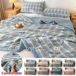 Summer Cotton Air Condition Quilt Thin Stripe Lightweight Comforter Simple Style Breathable Bed Travel Quilts For Home el 240506