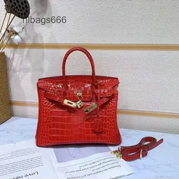 Дизайнерские плечи Totes Girl 2024 Totes Crocodile большие женские сумки для женской сумки мода классическая рука Rkinbirs рука с кожаной сумочкой 35 -й