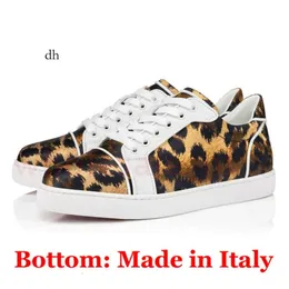 Düşük üst spor ayakkabılar İtalya'da Yapılan Kırmızı Dipler Günlük Ayakkabılar Kadın Erkek Tasarımcı Loafers Junior Spikes Düz Süet Deri Kauçuk Sole Vintage Platform Eğitimcileri E F5