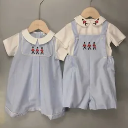 Kläder sätter barn Boutique Clothing Summer Toddler Boys Short Sleeved Soldier broderad bomullsskjorta med ränder som täcker brittiska stylel2405