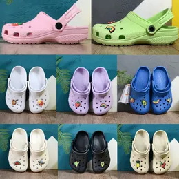 Çocuklar Slipper tıkanıklılar Sandalet küçük çocuklar slaytlar plaj tatil ayakkabıları bebek croc genç bebek kız kızlar tasarımcı spor ayakkabılar eva pembe siyah beyaz bebekler çocuk ayakkabı ayakkabı