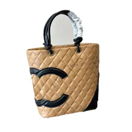 Designer Totes Bag Vintage Handtasche hochwertige meistverkaufte Lederdreieck Crossbody Young Girl Bags Geschenke mit Kiste