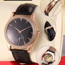 Mens Fashion Design Utomatic Mechanical Movement Cloned Watch 42mm Personlig diamant Inlagd lyx Rostfritt stål Nattljus Vattentät safirglas