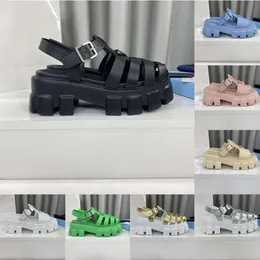 Designer Sandals Sandalo all'uncinetto Monolite in schiuma in gomma mm Spettata piattaforma di suola sandles pannelli da donna Scarpe estive muli casual cucini cucini rapidi velocemente