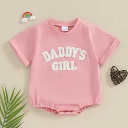 ROMPERS Baby Girl Summer Sportswear Jumpsuit Dad Girl Sticked Jumpsuit Top passt passende süße Neugeborene Kleidung 2405