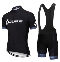 Новые мужчины Cube Cube Team Cycling Jersey костюм для велосипедов с коротким рукавом нагрудные шорты Set Set Summer Dry Dry Bicycle Otbits Спортивная форма Y20043986605
