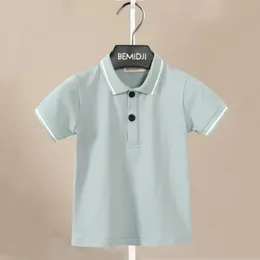 Kids Boy Thirts Shirt Shirt Summer Sky Blue Strip Shorte Short Children Tops di cotone di alta qualità Abiti preppy Style 240514