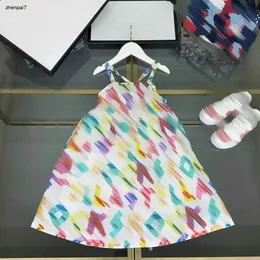 Top Baby Skirt Sling Design Dress Tamanho de Princesa Tamanho 100-160 cm Roupas de grife infantil Carta colorida impressão de meninas festas 24April