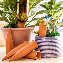 4PCS Automatische Pflanze Tropfer Terracotta Sepage Deprile-Bewässerungssystem Topfwasser selbstbewusstseinsbewässert können Spikes 240508