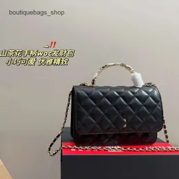 Luxusmarke Handtasche Designer Frauenbeutel Neue Camellia Handheld -Vermögenstasche mit Griffkette Single Schulter hohe Qualität und vielseitig Crossbodyqsnk