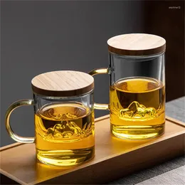 Tassen Chinesische Hitzeresistente Glas Tee Infuser Tasse mit Bergfilter Griff Bambus Deckel Blume Teetasse Office Becher Getränkewaren