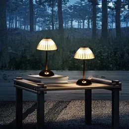Настольные лампы высококачественные настольные лампы светодиодные хрустальные спальни спальня для спальни ресторанная бара кафе эль-touch перезаряжаемая атмосфера свет