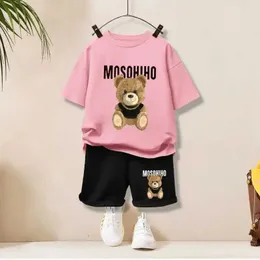 Kleidungssets Sommer Kinderkleidung Kleidung Mädchen und Jungen Cartoon Bear T-Shirt und Shorts 2-teilige Kinder-Gelegenheits-Sportbekleidung Baby Girl Set D240514