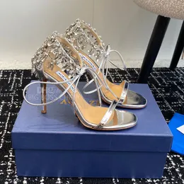 Aquazzura borlas com stromstones sandálias de pingente de cristal estiletto saltos de luxo feminino designers de luxo salto sandália em couro genuíno sapatos de festa noturna com caixa