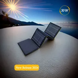 Leeta Taşınabilir Güneş Paneli 30W Yüksek Güç Kalitesi Su Geçirmez Katlanabilir Dış Hücreler Cep Telefonu Seyahati İçin Pil Şarj Cihazı 240430