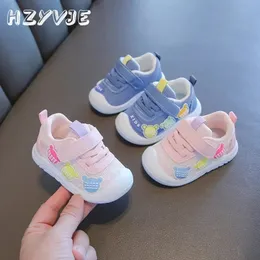 Primavera e outono Baby Anti Slip Sof Sole Walking Shoes Oportunidades de meninos Mesh Mesh superior Casual respirável 240506
