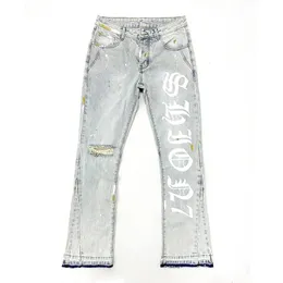 100% чистые хлопковые мужские джинсы с буквами с напечатанными джинсовыми брюками с открытыми джинсовыми штанами тяжелая слеза на мужских коленях 240510