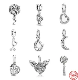 2021 NYA 925 Sterling Silver Lycka till Hästsko Angel Wing Moon Family Tree Dangle Pärlor Fit Original Charm Armband3957012