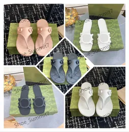 Designer Sandals 2024 Women Interlocking Slides Rubber Slippers Ladies Flat Beach slide sandal Summer Fall Mules Outdoor Water proof Luxury Thong sandal 35-42