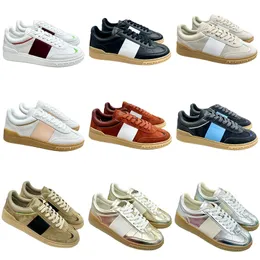2024 New Classic Versatile Calfskin Material Lace Up Sports Shoes One Stud Serie Sneakers Seven Different Color Laces Decorated Metal Texture Rubber Effect Sneaker
