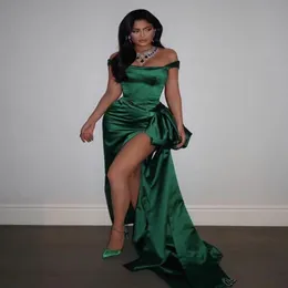 Vestidos de baile de sereia verde de esmeralda simples 2021 Sexy late