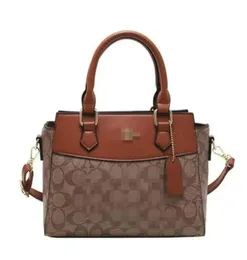Cheap Wholesale Limited Clearance 50% Discount Handbag Boston Pillow Bag New Womens Handbag Fashion One Shoulder