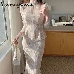 Arbeitskleider Korean Chic Lace Woman Sets Hohlaushaken Blumenhemden Blusen hohe Taille Boodycon Faldas Mujer Sommer 2024 Anzug