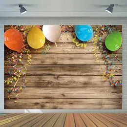 Decorazione per feste rustica muro di legno di compleanno pografia sfondo di palloncini decorazioni bandiera ritratto artistico oggetto di scena