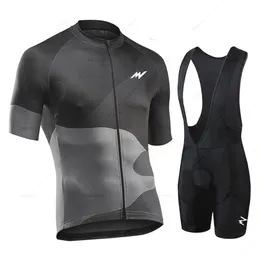 Summer Morvelo Team Summer Cycling Jersey Set Sport MTB Rowerowe odzież oddychana koszulka z krótkim rękawem BIB Krótkie spodenki Ciclismo 240514