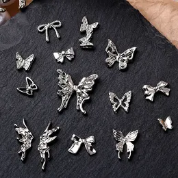 20st Silver Alloy Butterfly Nail Art Bow Charms Tillbehör Delar för manikyr Doecr Retro Nails Decoration Design Supplies Cy 240514