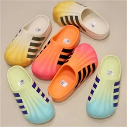 Sandálias de grife chinelos causais Originais Superstar Mule Slide Sports Sports Indoor e Outdoor Wading Bandas de cabeça expostas Sandálias de sandália chinelos