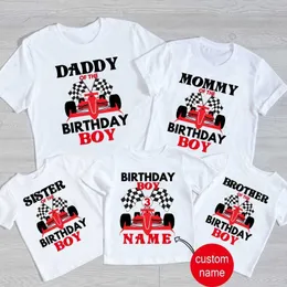 Familienübereinstimmende Outfits Rennen Geburtstagshemden Familie Shirts T-Shirts Party Kleidung Jungen Kleidung Custom Name Formel 1 Rennen T240513