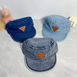 Designer Flat Top Baseball Cap Triangle Denim Ball Hat Womens Mens Trendy Street Picked Cap Fashion Cappelli Casquette Cappelli Trendy SkullCap Lettere Caps