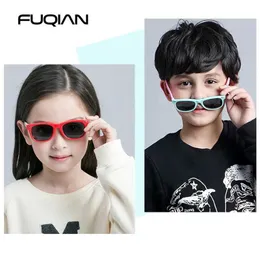 Sonnenbrille Fashoin Childrens Polarized für Jungen und Mädchen Vintage Silicon Fashion Safety TR90 Babygläser UV400 D240514