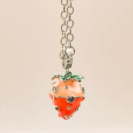 Designers New 925 Silver Plated Necklace Fashionable Strawberry Shaped Pendant Necklace Charming Cute Girl High Quality Necklace With Box Birthday Gift