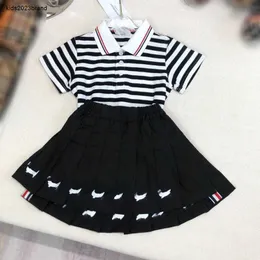 Neue Baby-Tracksuits Summer Girls Dress Kids Designer Kleidung Größe 100-160 cm gestreiftes Design Polo-Shirt und kurzer Rock 24may