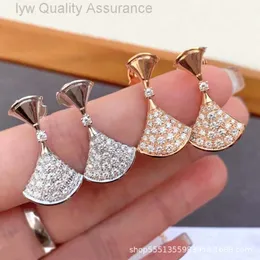 Luxury Bulgarie Earring Designer Earrings for Woman Charm Earring Ulta versione Baojia Gonna Diamond Full Diamond EarnuDs Luce Luxury Fashion Versatile Anti Allergy Earri