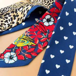 Designer Silk Scarf Women Summer Scarves Jungle Love Leopard Twill Scarf Binding Bag Small Strip Silk Twill 18 Mmm Wrap Handle Ribbon