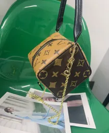 Designer Bag Women Crossbody Shoulder BagsDesigner Brown Leather Mini Dice Tygväska axelväskor Mini plånbok storlek 14*14