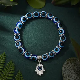 Klassische türkische glückliche Armbänder für Männer Frauen Blau Palm Schmetterling Anhänger Perlen Armreifen handgefertigte Zauberschmuck 240423