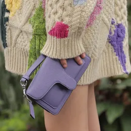 Kvinnokedjeväska designer axelväska dagligen slitage äkta läder tryckt pendelväska handväska