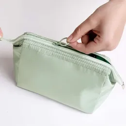 Kozmetik çantalar kadın fermuarlı çanta düz renkli kadın makyaj seyahat tuvalet güzelliği organizatörü bolsos de maquillaje