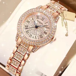 Armbanduhren gelegentlich elegante All-Star-Frauen-Quarz-Uhr-Uhr Glänzende feine Zirkon Mechanische Dame Mode-Falten-Uhren Schnalle