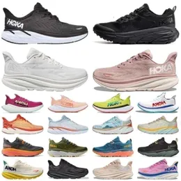 Hokaa Hokaa One Bondi Clifton 8 Löpskor för kvinnor kol x 2 3 trippelvit svart gul persika whip Mens Womens Platform Shoe