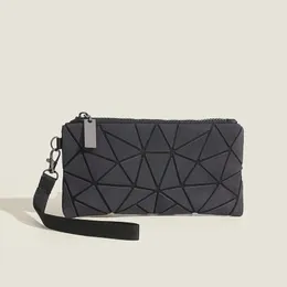 Nya kvinnors långa handväska lysande kopplingsväska Creative dragkedja Pouch Geometric Card Money plånbok med händerna