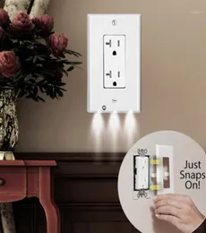 Wandauslassplatte mit LED -Leuchten Safety Light Stickers Sensor Plug Deckabdeckungsschalter Abdeckung für Badezimmer Schlafzimmer 4708477