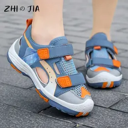 Sneaker Summer Childrens Treasure Head Sandals Hollowfreceble Casual Shoes traspirante per il turismo di montagna Outdoor Lightweight Anti Slip Sports Scarpe D240515