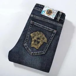 Jeans designer di jeans estate New jeans Mens Personality Brand Fashion Brand Luxury Slim Fit European Style Pants FS34