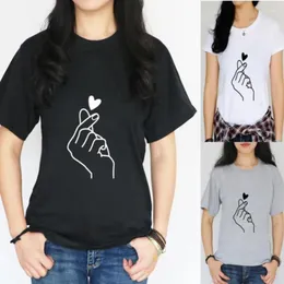Women's Polos Women Simple T Shirt Graphic Love Hand Funny Summer Tops Tee Femme Hipster S-4xl 2024
